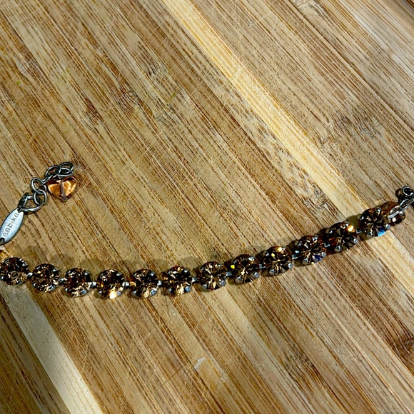 Gold Swarovski Crystals Bracelet new - Picture 4 of 6